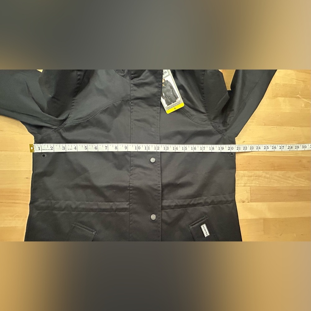Hunter Womens Black Hooded Rain Jacket Small Waterproof Smock NWT - Picture 8 of 10
